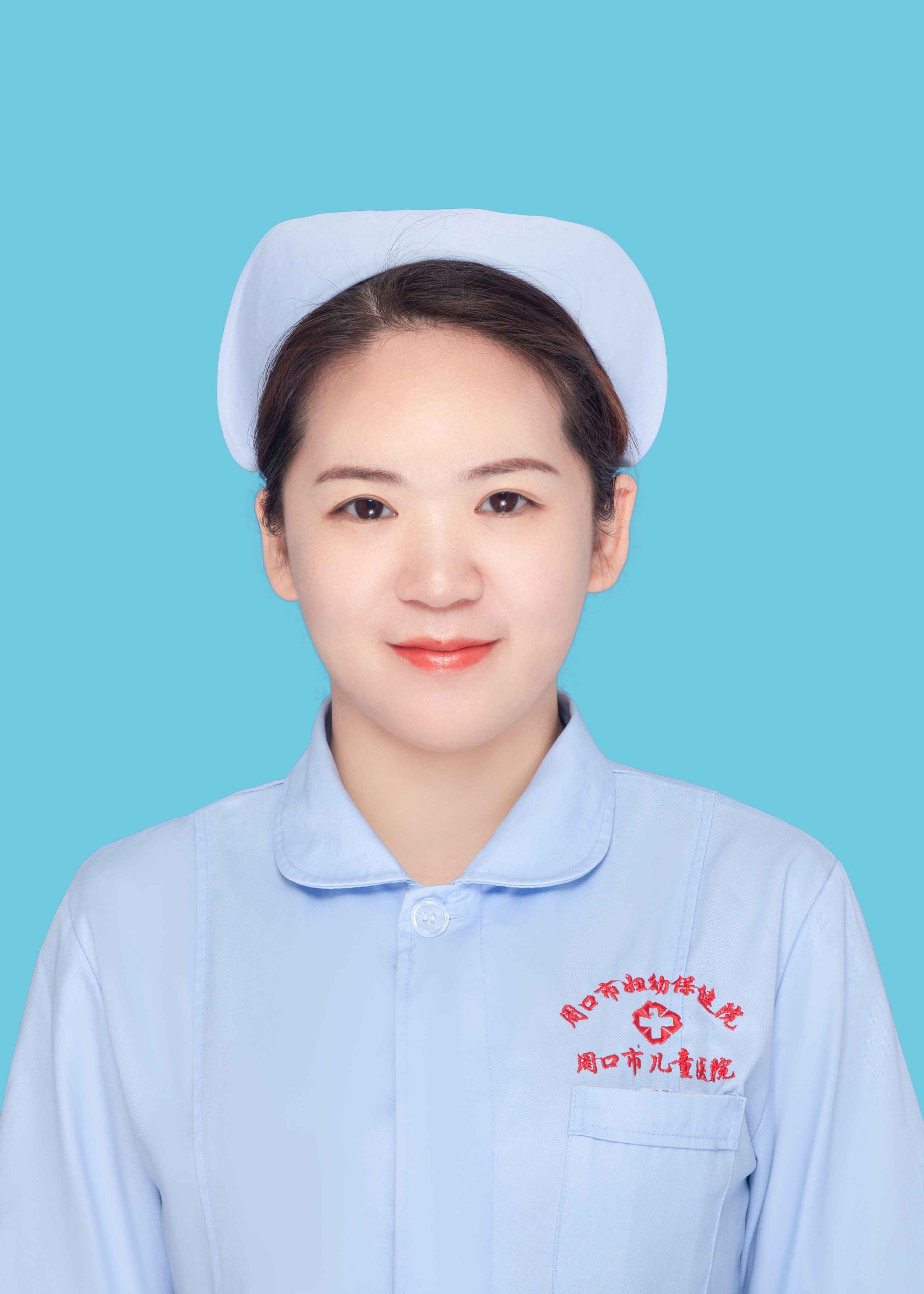 李晶