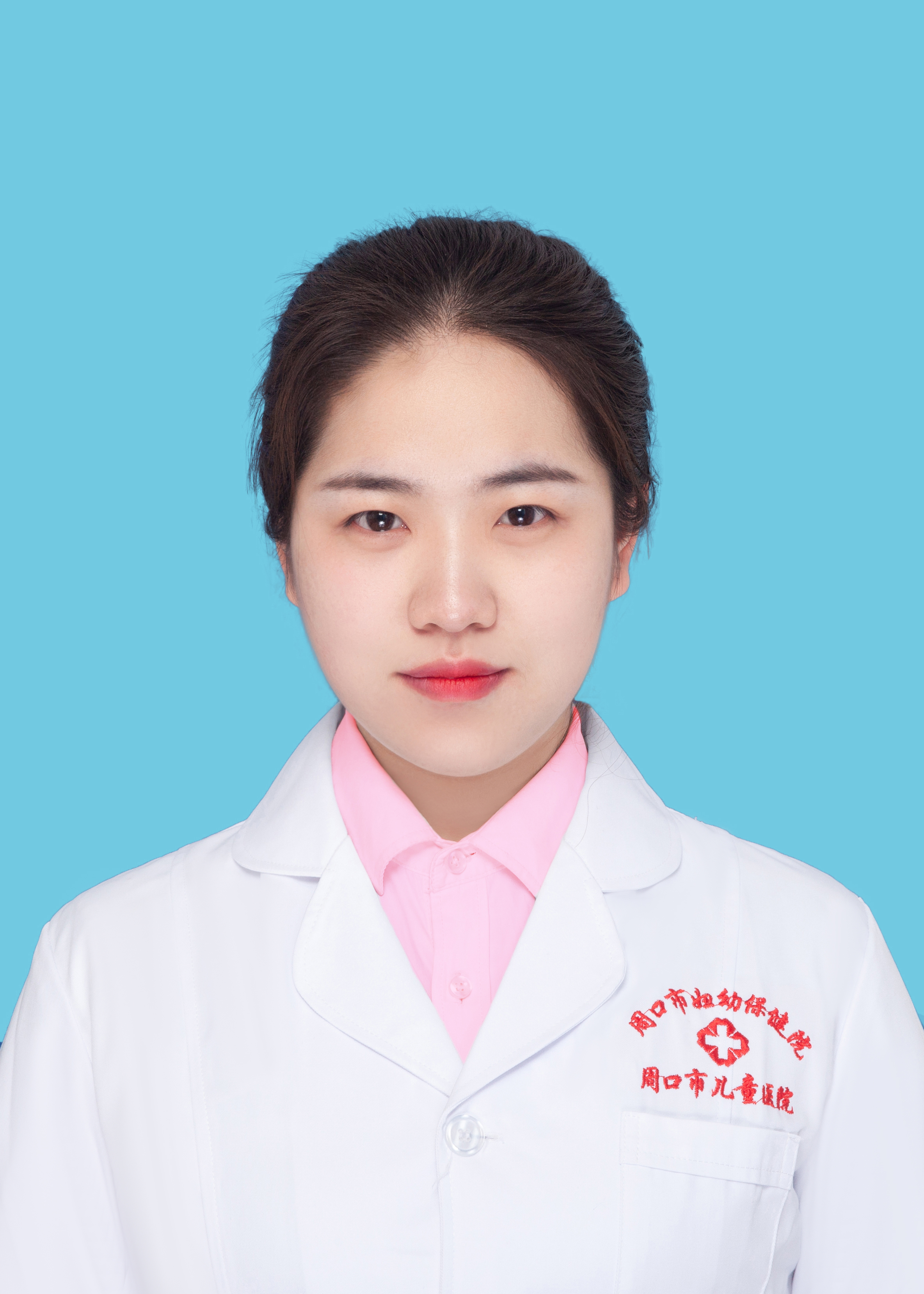 张莉